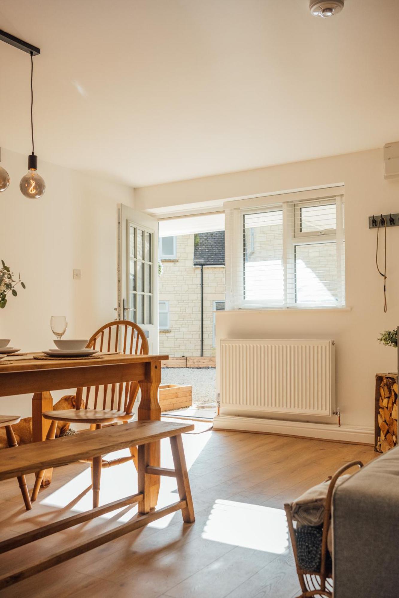 Eagle Cottage - Charming Cotswolds Getaway, Dog Friendly Wyck Rissington Exterior photo