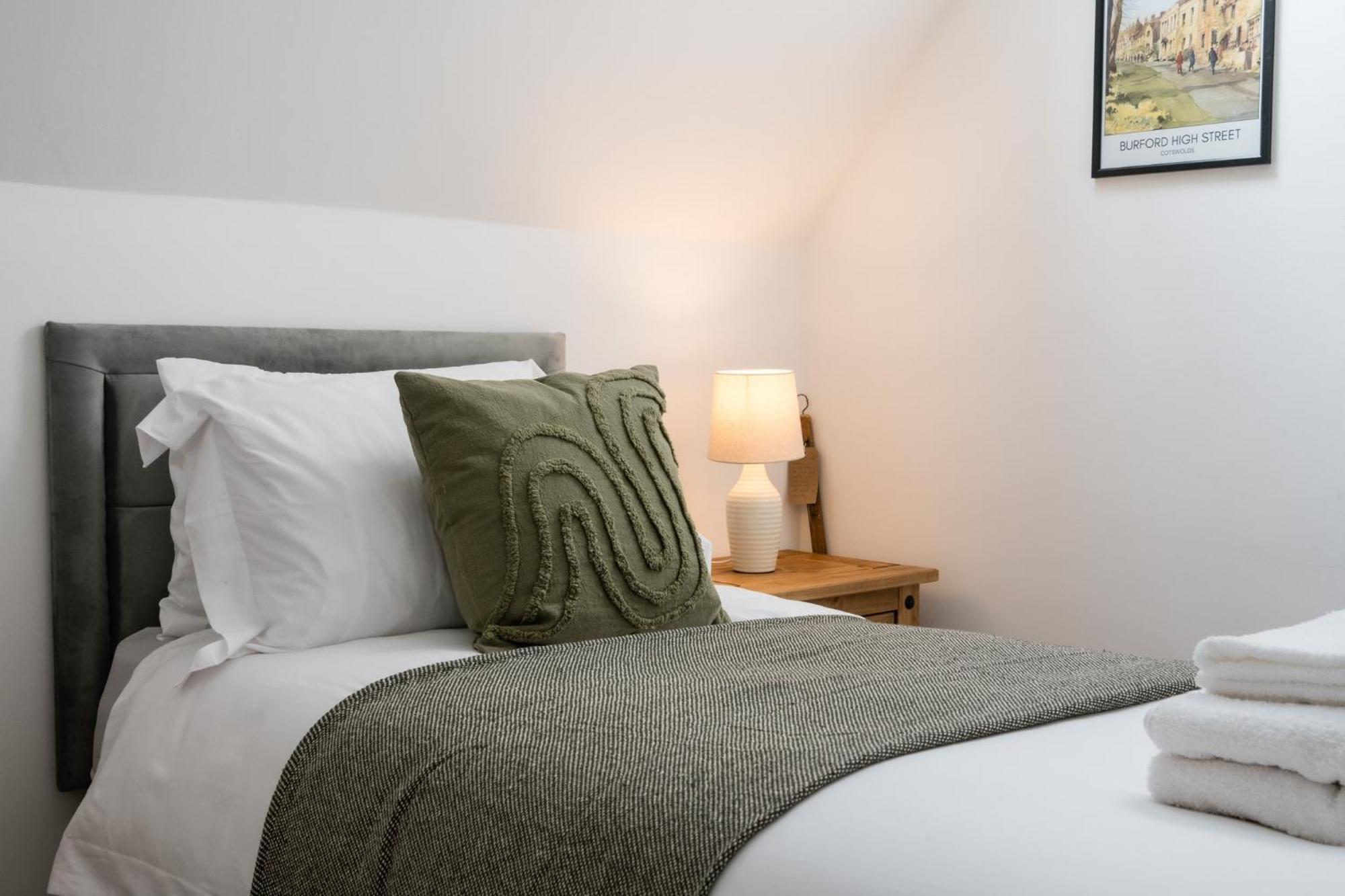 Eagle Cottage - Charming Cotswolds Getaway, Dog Friendly Wyck Rissington Exterior photo